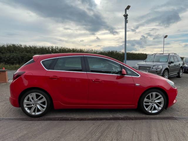 2015 Vauxhall Astra 1.6i 16V Tech Line GT 5dr, SAT NAV, ULEZ COMPLIANT