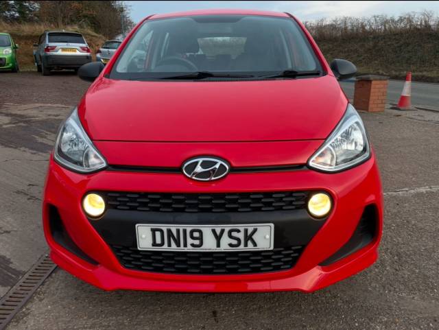 2019 Hyundai i10 1.0 S 5dr, FULL MOT AND SERVICE UPON SALE,ONE OWNER,VERY LOW MILEAGE, PETROL