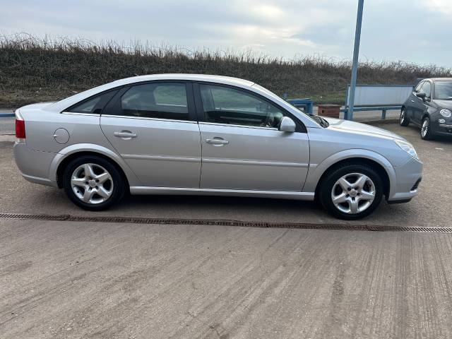 2008 Vauxhall Vectra 1.8i VVT Exclusiv 5dr FULL CLEAR MOT UPON SALE, LOW MILEAGE