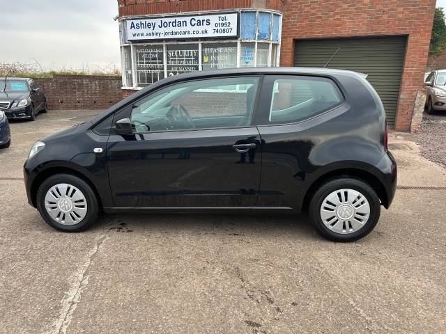 2015 Volkswagen Up 1.0 Move Up 3dr LOW MILEAGE, LOW ROAD TAX, GOOD MILES PER GALLON