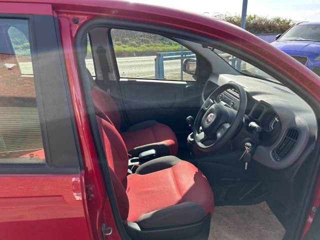 2013 Fiat Panda 1.2 Pop 5dr VERY LOW MILEAGE, LOW ROAD TAX