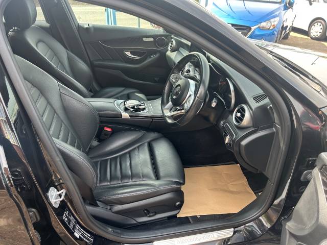 2019 Mercedes-Benz C Class 2.0 C220d AMG Line Premium 4dr 9G-Tronic