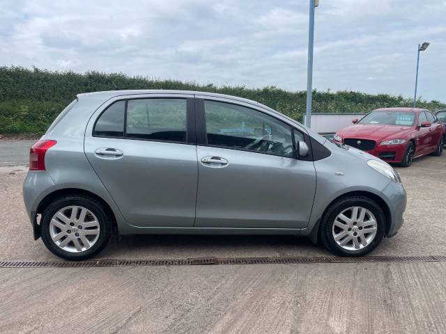2007 Toyota Yaris 1.3 VVT-i TR 5dr MMT AUTOMATIC-AUTOMATIC, LOW MILEAGE
