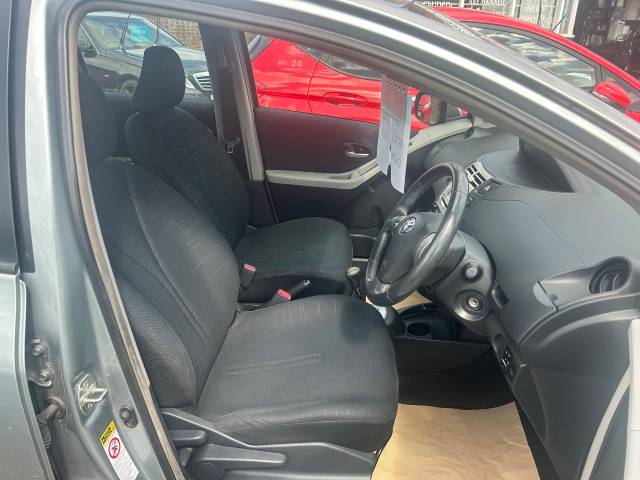 2007 Toyota Yaris 1.3 VVT-i TR 5dr MMT AUTOMATIC