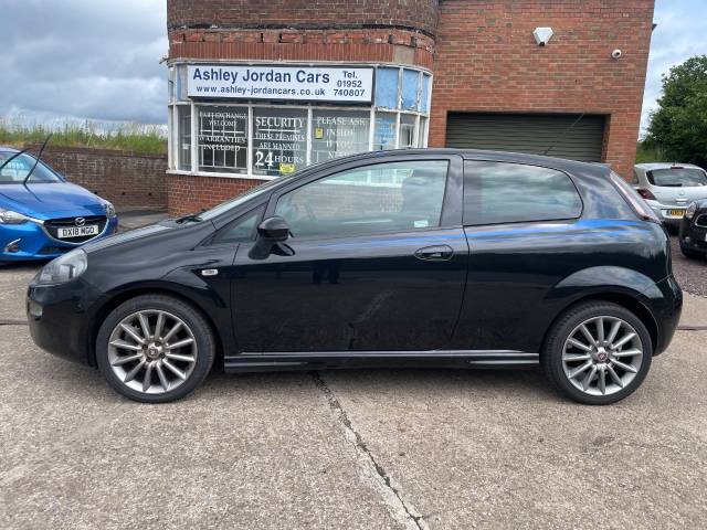 2014 Fiat Punto 1.4 JET BLACK 2 LIMITED EDITION 3dr