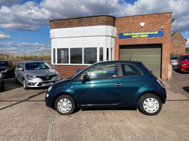 2014 Fiat 500 1.2 Pop 3dr 8 SERVICE STAMPS, £35 TAX
