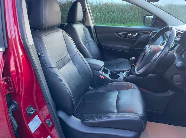2014 Nissan Qashqai 1.5 dCi Tekna 5dr PAN ROOF, FULL HEATED LEATHER