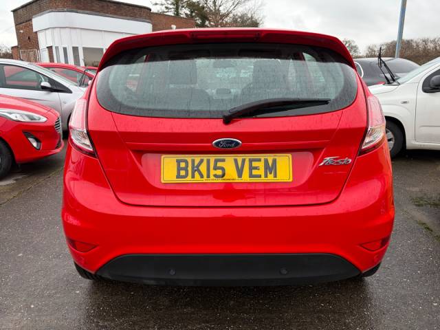 2015 Ford Fiesta 1.25 82 Zetec 5dr VERY LOW MILEAGE
