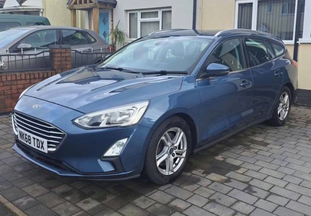 Ford Focus 1.5 120bhp Zetec 5dr ESTATE Estate Diesel BLUE